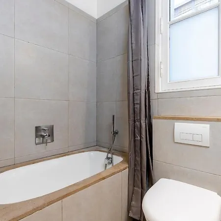 Private - Mabillon - Saint Germain Des Pres * Paris
