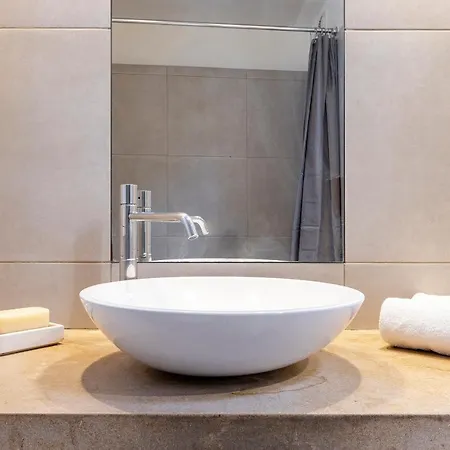 Private - Mabillon - Saint Germain Des Pres Apartment Paris